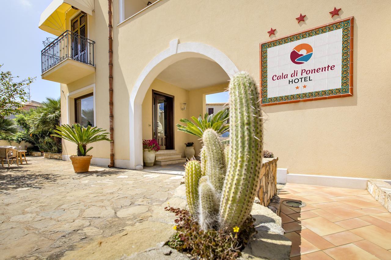 Hotel Cala di Ponente Castelluzzo Esterno foto